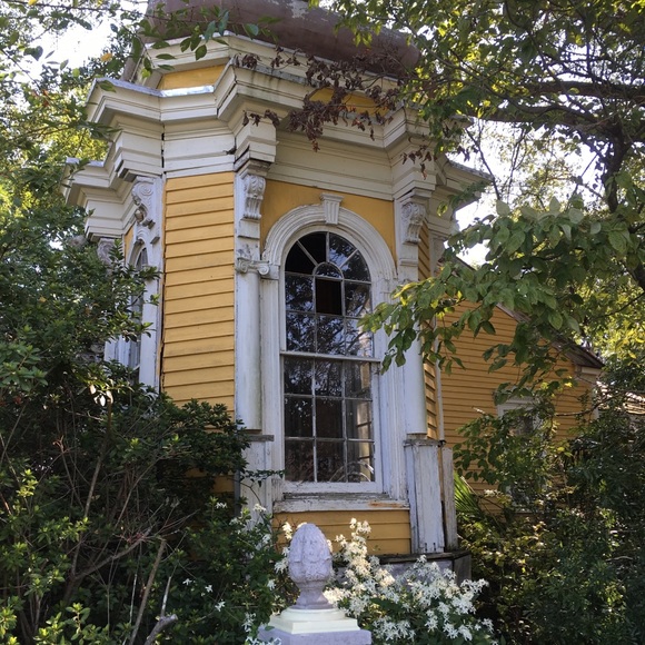 Meet your Posher, Cheryl - Picture 4 of 5